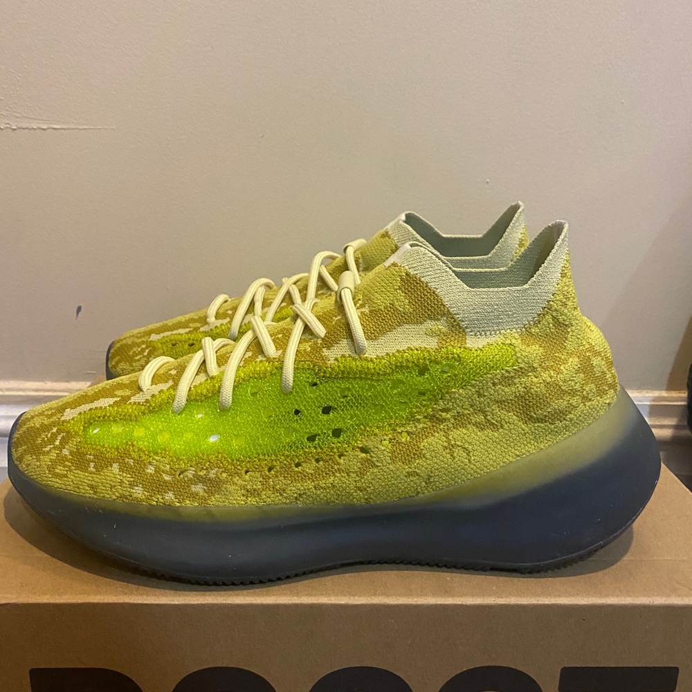 Adidas Yeezy 380 hylite